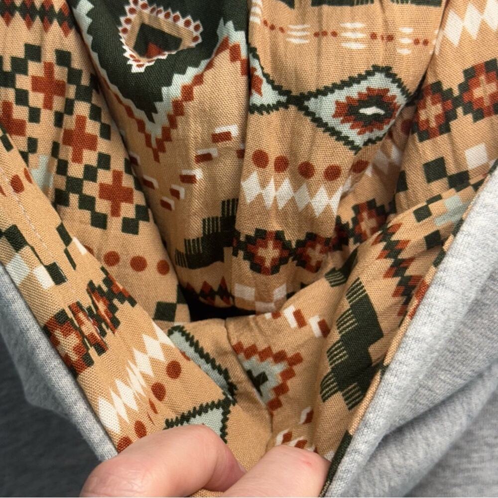 New with tags Gilded Intent Gray and Tan Patterned Women's Large Hoodie - Picture 9 of 14